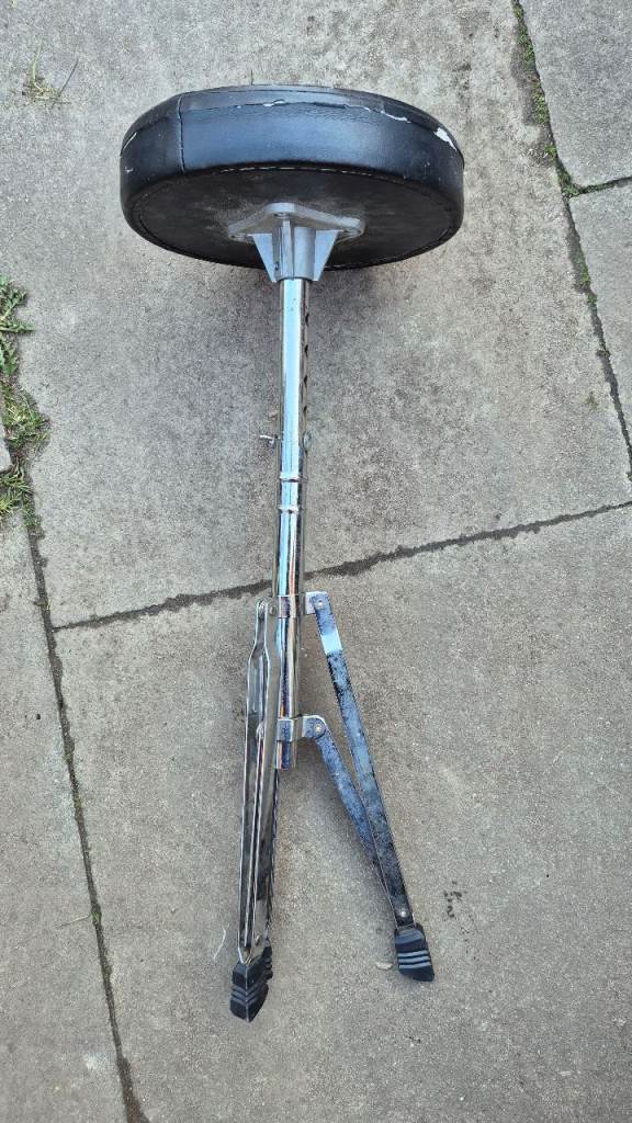 Drum stool free