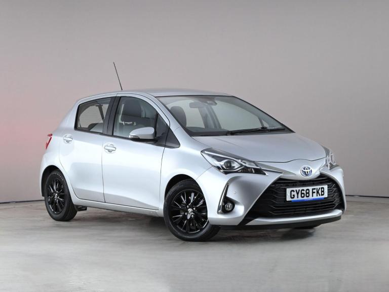 2018 Toyota Yaris 1.5 VVT-h Icon Tech E-CVT Euro 6 (s/s) 5dr Hatchback Hybrid Automatic