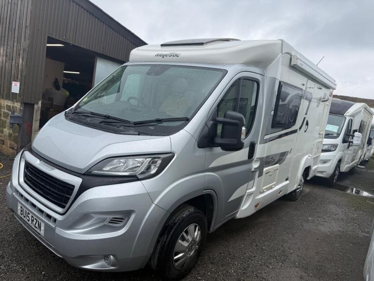 2015 - Elddis Majestic 105 - 2.2ltr - 27,000 Miles - 2 Berth / 2 Belts 