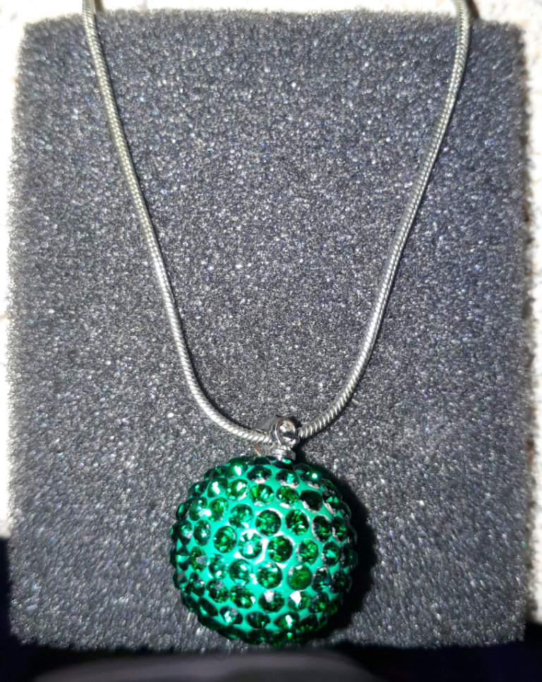 Glitter ball neckless 