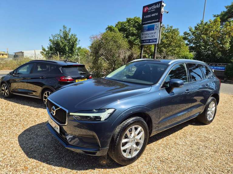 2021 Volvo XC60 2.0 B4 MHEV Momentum Auto Euro 6 (s/s) 5dr Estate Diesel/Ele Automatic
