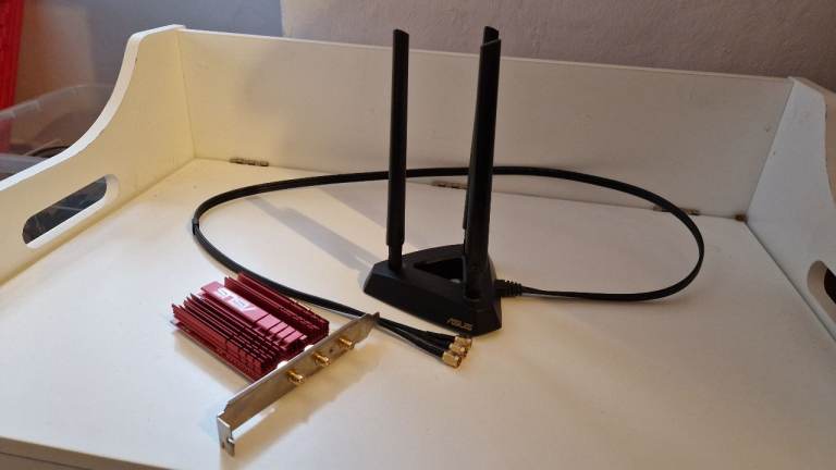Asus PCE-AC68 wireless adapter