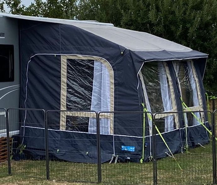 Kampa 300 Classic Expert Air Awning 