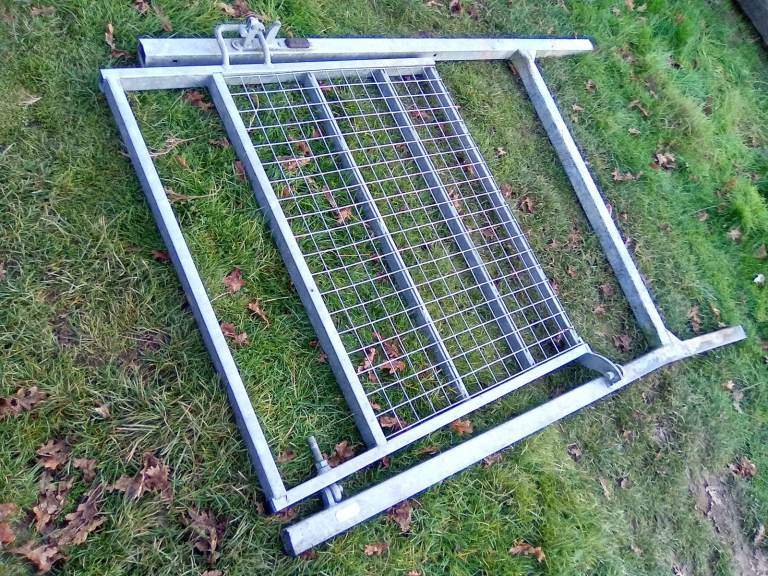 Kissing Gate and Surround 