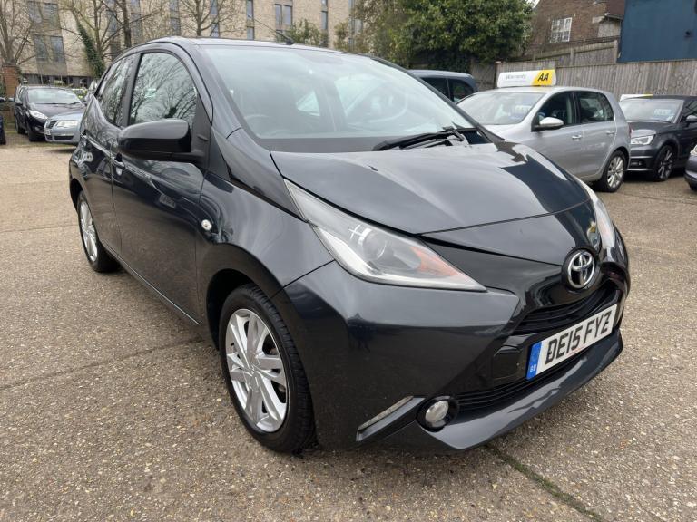 TOYOTA AYGO 1.0 VVT-i x-pression 2015