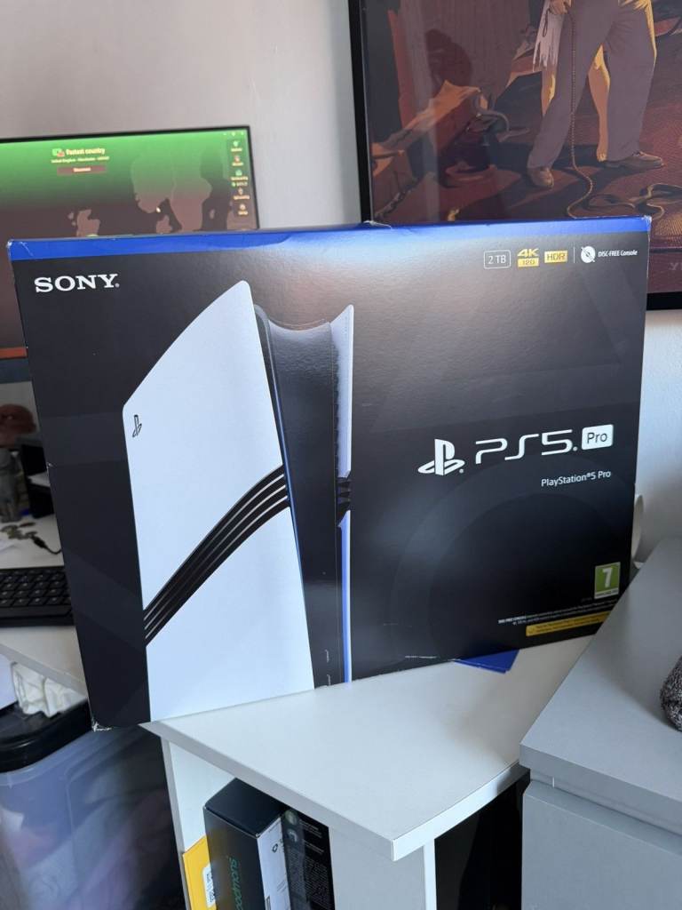 Sony PS5 Pro 2TB 4K Console White w/ original box, controller, charger etc