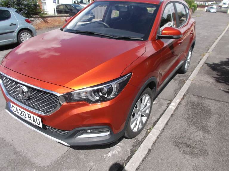 MG Motor UK, ZS, Hatchback, 2020, Manual, 1498 (cc), 5 doors