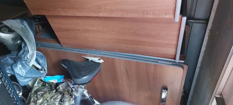 Camper bed with draws to fit peugeot partner 