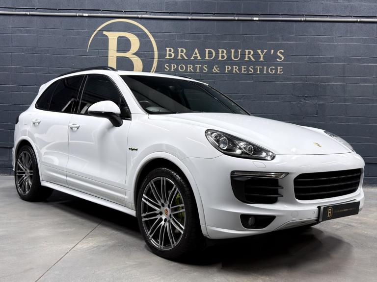 PORSCHE CAYENNE 3.0 V6 E-Hybrid S Platinum Edition 2017