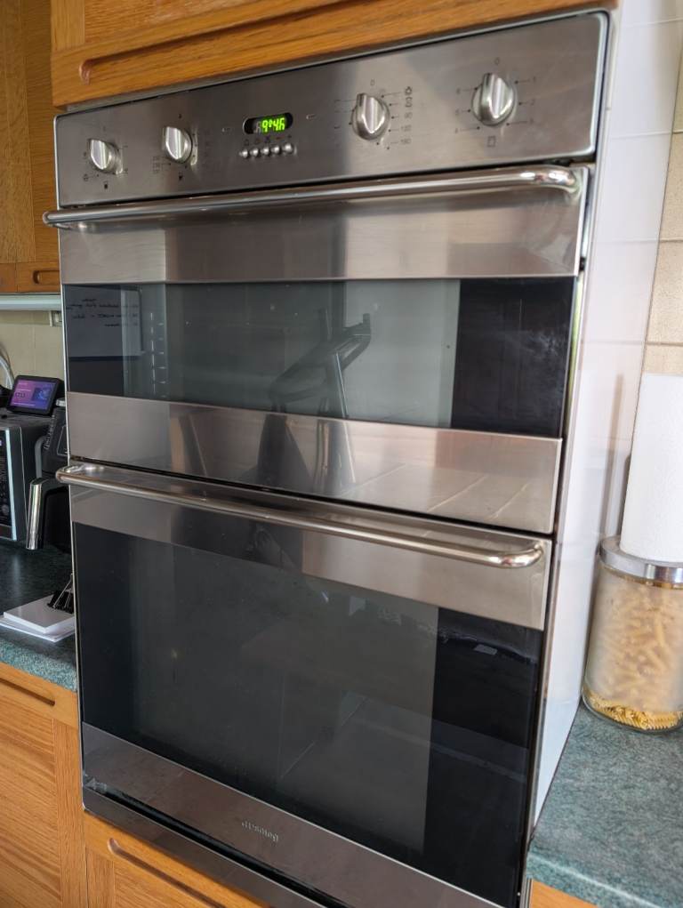 SMEG Integrated Double Oven – Stainless Steel, Good Condition