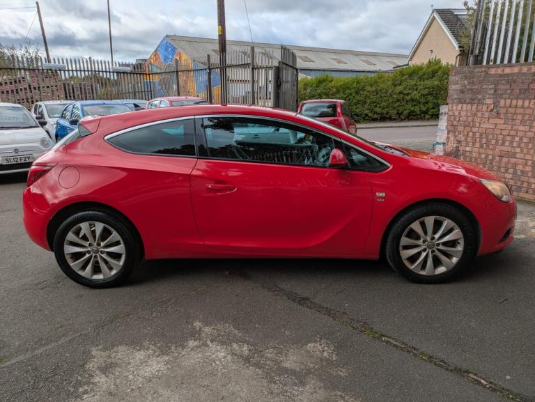 2012 Vauxhall Astra GTC 2.0 CDTi 16V SRi 3dr HATCHBACK Diesel Manual