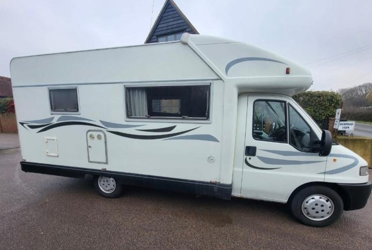 Benimar Aereo Coachbuilt Motorhome 2000