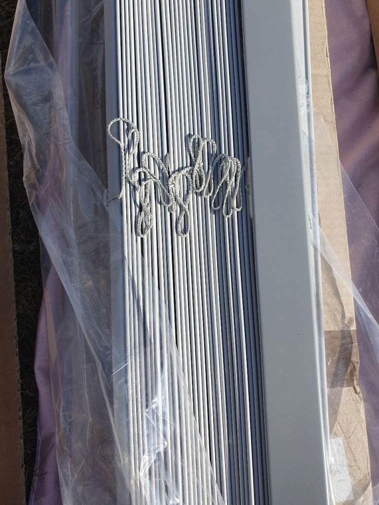 New Woodlux French Grey Venetian Blinds – Still boxed in packaging 