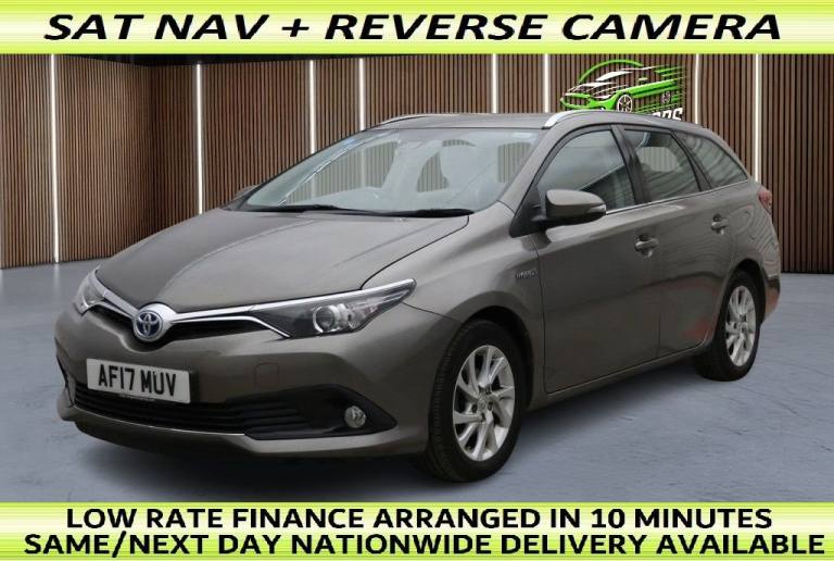 2017 17 TOYOTA AURIS 1.8 VVT-H ICON TOURING SPORTS 5DR PETROL HYBRID CVT EURO 6 