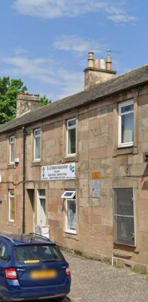 1976 Maryhill Road Retail or Office to let £9,100 per annum