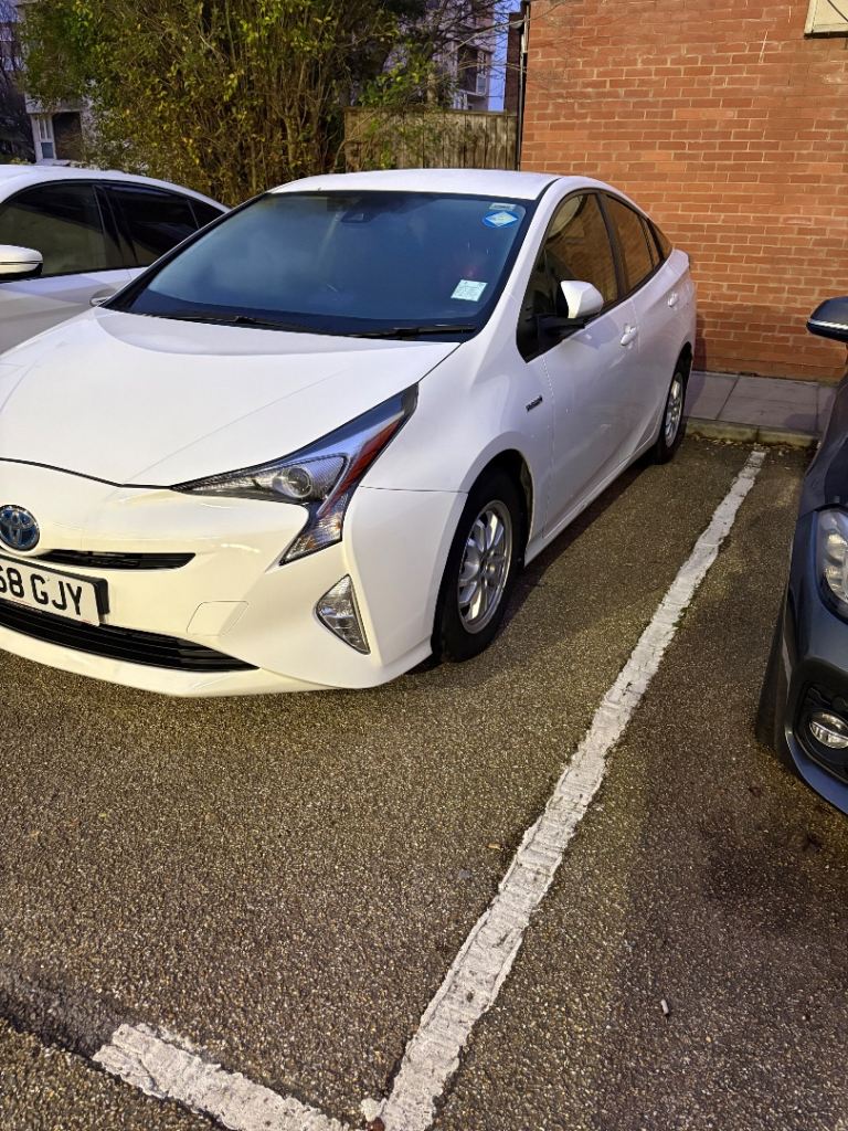 Toyota, PRIUS, Hatchback, 2018, Other, 1798 (cc), 5 doors Pco ready