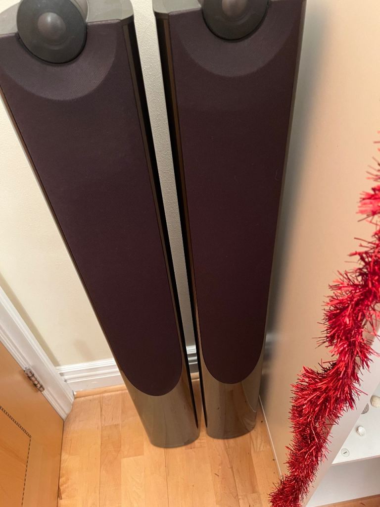 Bowers and Wilkins xt speakers 