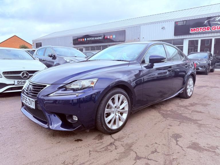 2015 Lexus IS 300h Executive Edition 4dr CVT Auto SALOON PETROL/ELECTRIC Automatic
