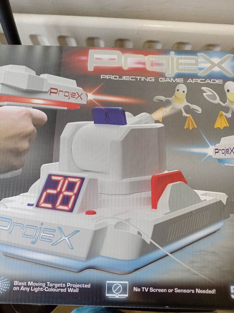 Projex Projecting Game Arcade - New in Box