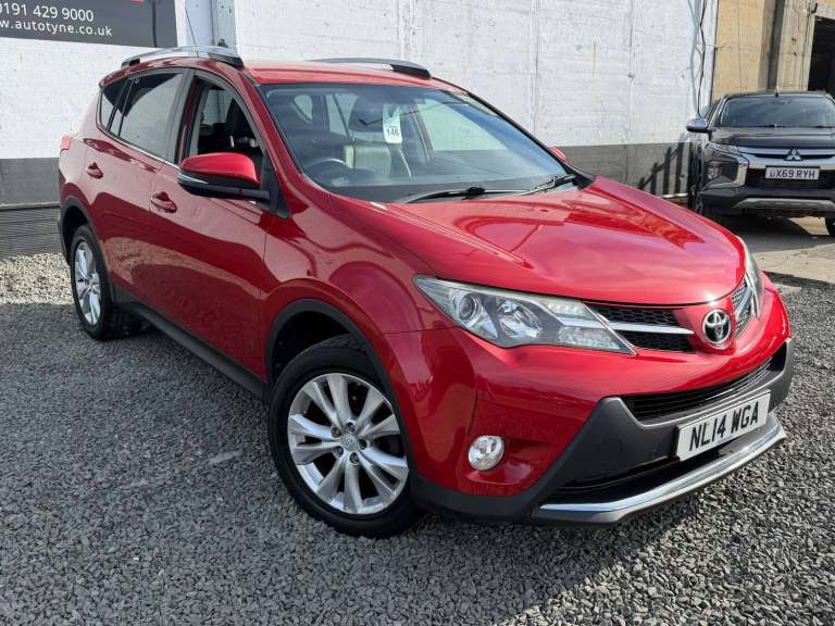 2014 Toyota RAV4 2.0 D-4D Invincible SUV 5dr Diesel Manual 4WD Euro 5 (s/s) (124 ps) SUV Diesel M...