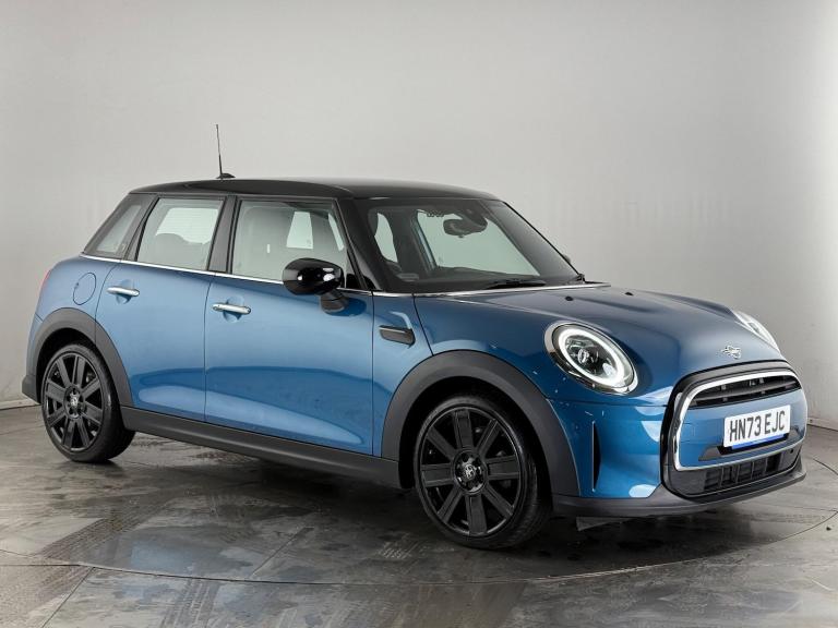 2023 MINI Hatch 1.5 Cooper Exclusive Steptronic Euro 6 (s/s) 5dr HATCHBACK Petrol Automatic