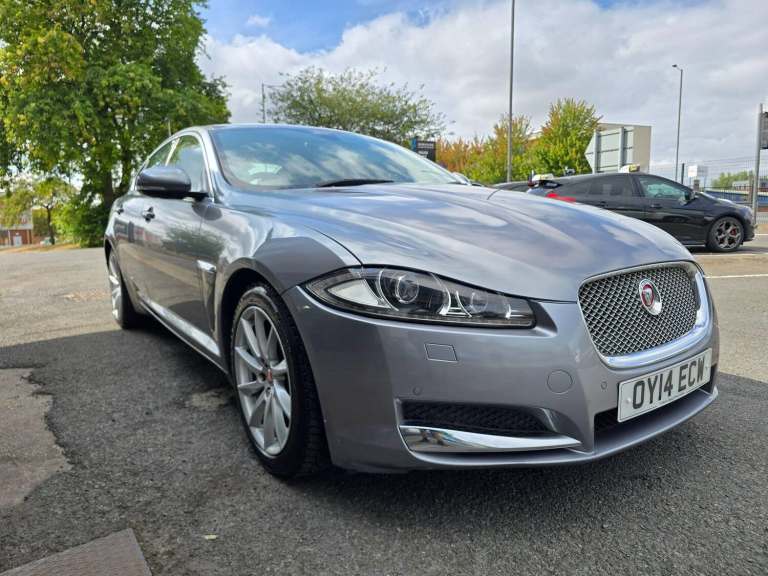 Jaguar XF 2.2d Premium Luxury Auto Euro 5 (s/s) 4dr Diesel