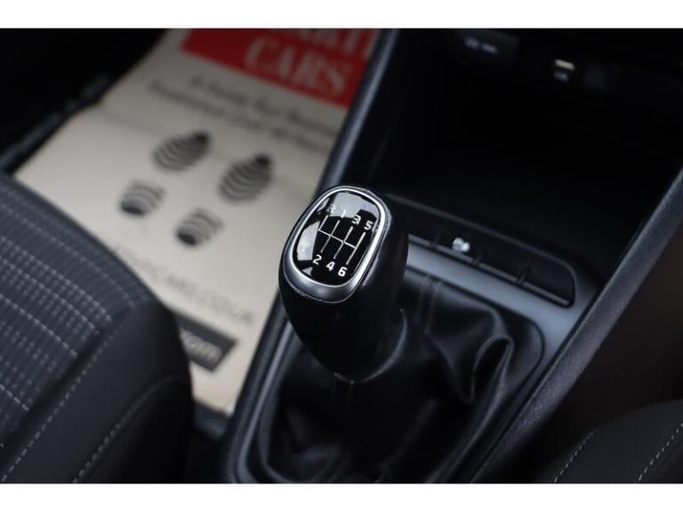 2021 Kia Stonic T-GDi 2 SUV Petrol Manual