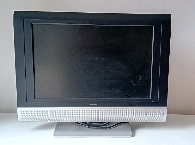 Goodmans 19inch LCD TV PC Monitor Screen