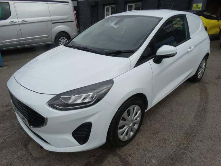 2022 Ford Fiesta Van 1.0T EcoBoost MHEV Trend Euro 6 (s/s) 3dr Car Derived Van Petrol Manual