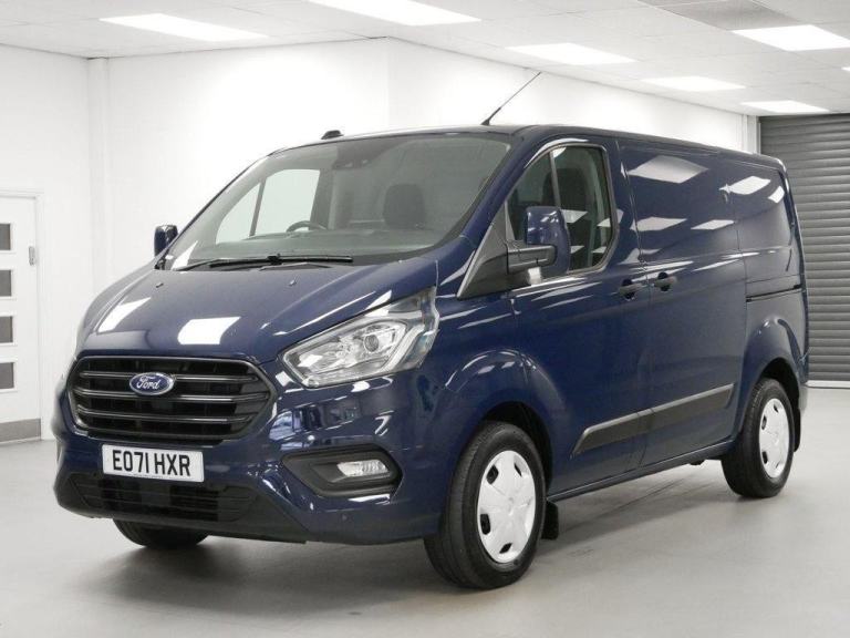71 FORD TRANSIT CUSTOM 320 2.0 EBL 130 BHP SWB TREND EDITION 6 DOOR