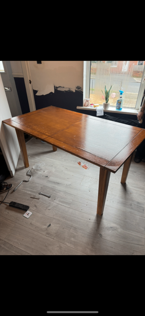 Dining room table 