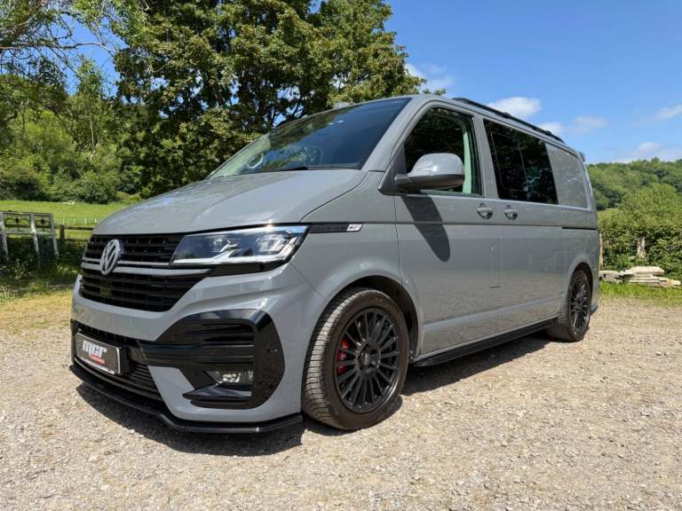 VW Transporter T32 Kombi 204 DSG Highline, Huge Spec, Genuine Leighton Van Model