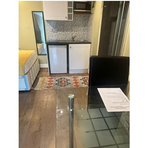 Self-Contained Studio Flat in Bedford Hill, Balham, SW12 9HJ * ALL UTILITY BILLS INC*