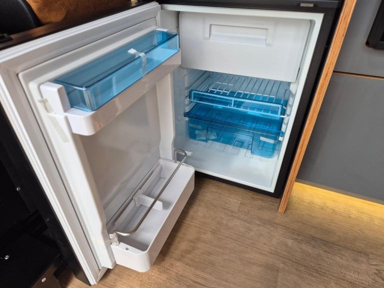 Ford Transit Custom Limited SPEEDS EDITION Camper 130ps 4Berth, HIGH SPEC