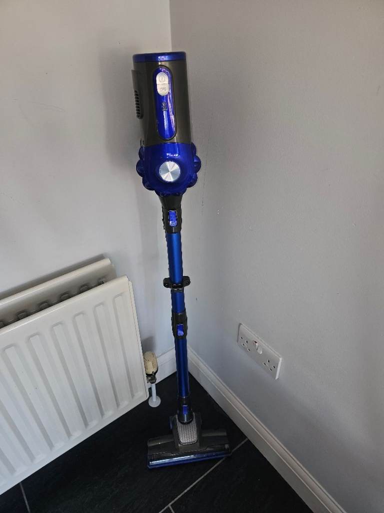 Stick vacuum cleaner