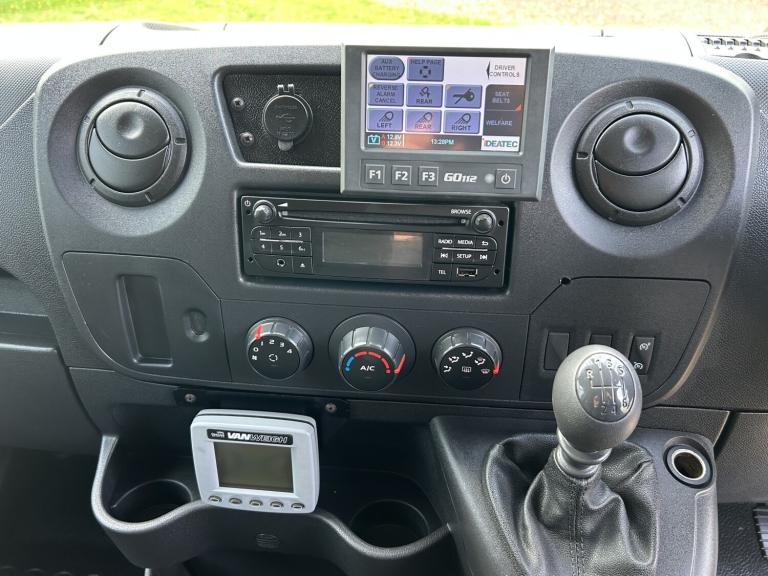 2018 VAUXHALL MOVANO 2.3 CDTi 130 WELFARE MESS CREWCAB VAN MWB CAMPER CONVERSION