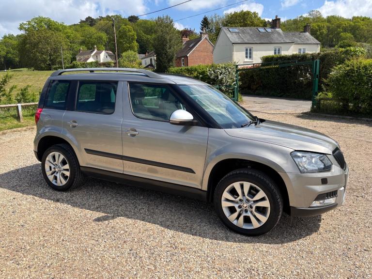 2014 Skoda Yeti 1.2 TSI Elegance 5dr DSG HATCHBACK Petrol Automatic