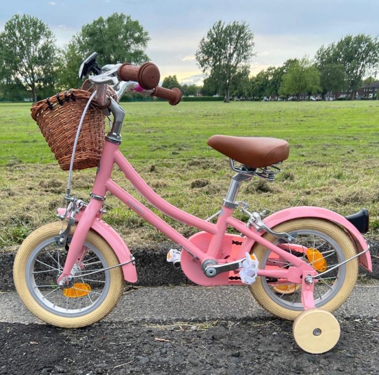 Bobbin Gingersnap 12" Kids Bike with Stabilisers – Blossom Pink (VGC)