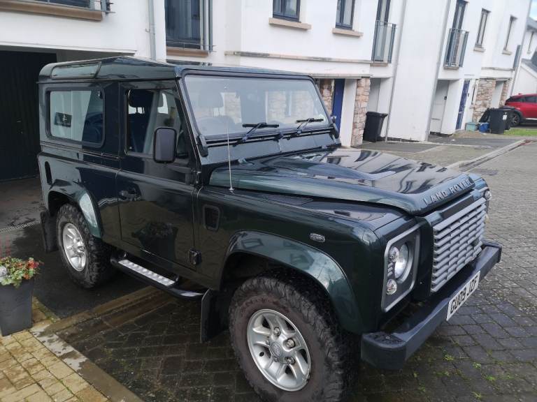 Land Rover, DEFENDER, Estate, 2009, Manual, 2401 (cc), 3 doors
