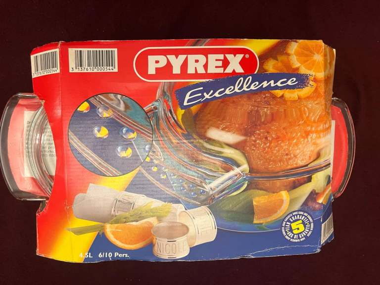 New Pyrex Excellence Roasting Dish 4.5L