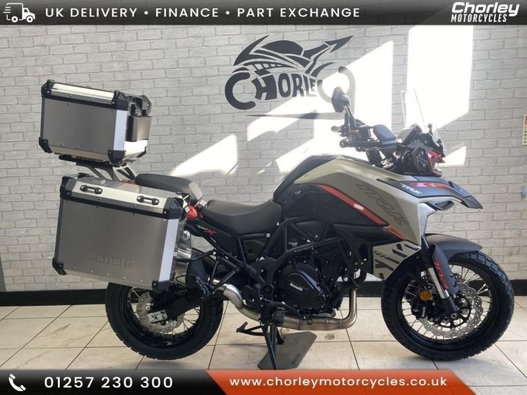 Benelli	TRK 702 **FREE LUGGAGE**  New Model