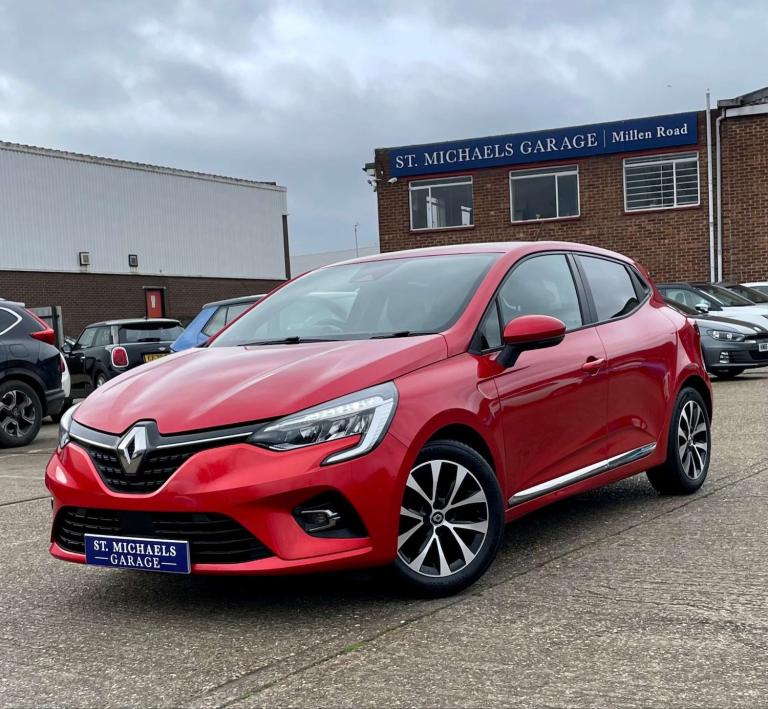 2021 Renault Clio 1.0 TCe 100 Iconic 5dr [Bose] HATCHBACK PETROL Manual