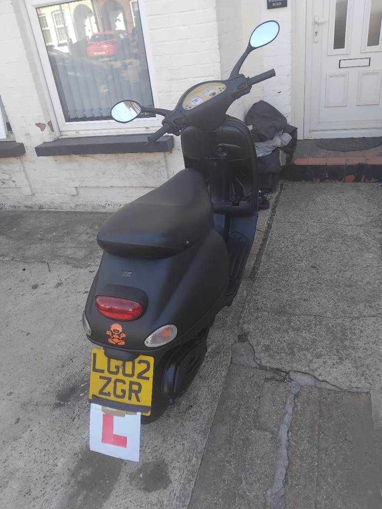 Piaggio, VESPA, 2002, 125 (cc)