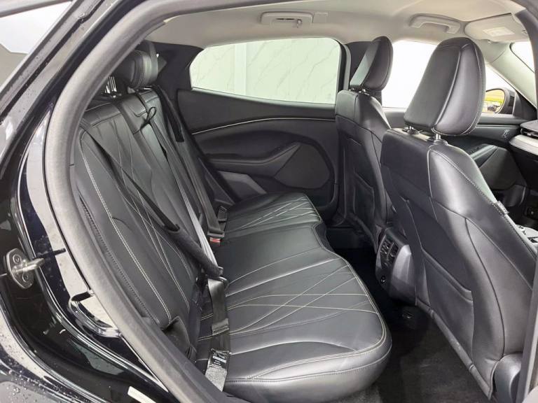 2021 Ford Mustang Mach-E Standard Range 70kWh SUV 5dr Electric Automatic (269 ps) HATCHBACK ELECT...