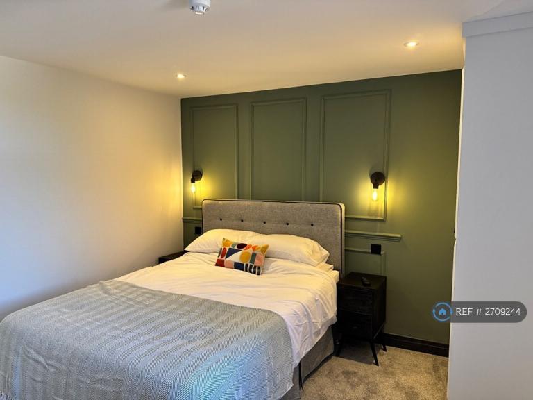 1 bedroom in Oxford Street, Stoke-On-Trent, ST4 (#2709244)