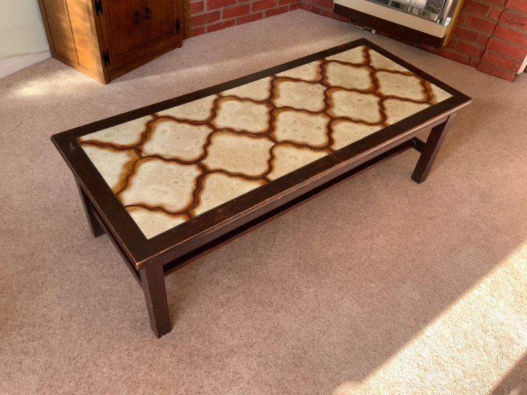 Solid wood coffee table - UPCYCLE PROJECT?
