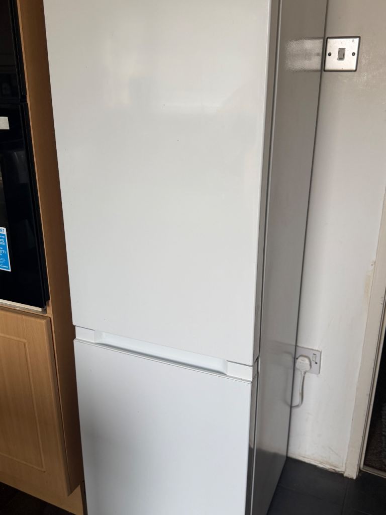 IKEA LAGAN Fridge Freezer - White, Good Condition