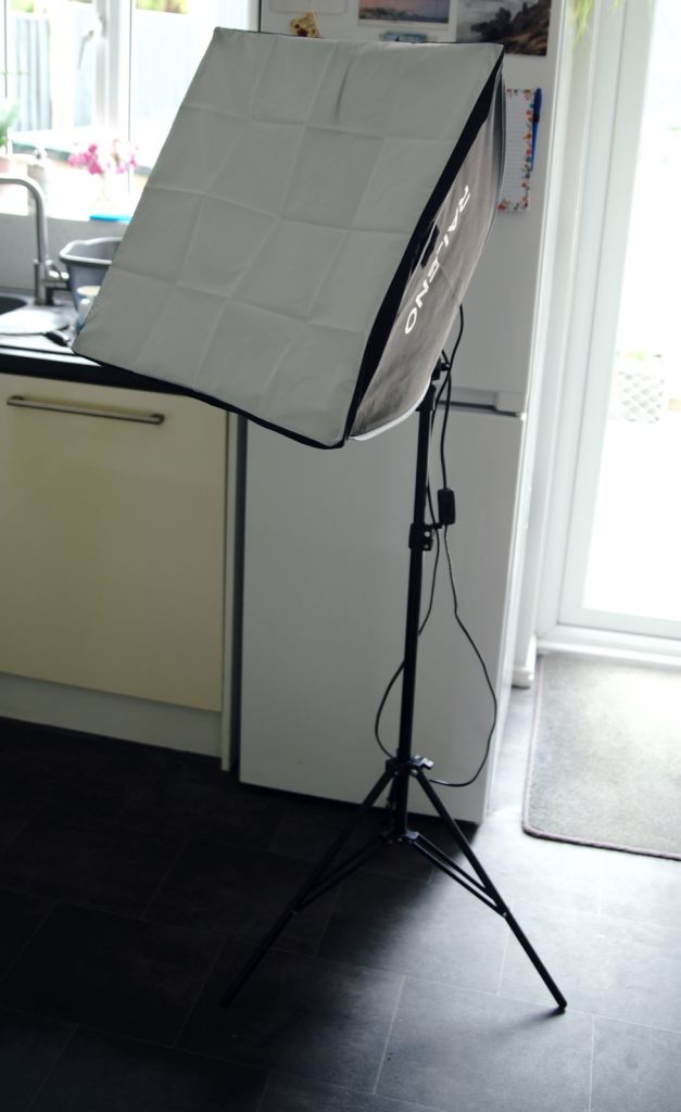 Two RALENO Stands with Soft boxes.