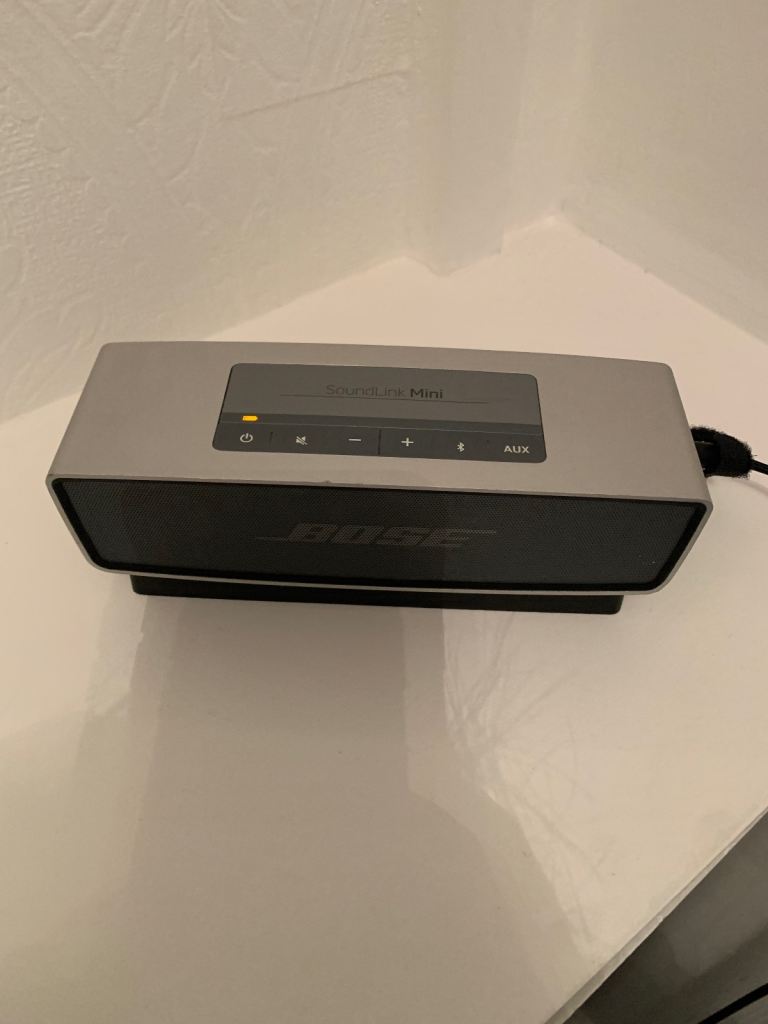 Bose soundlink mini Bluetooth speaker