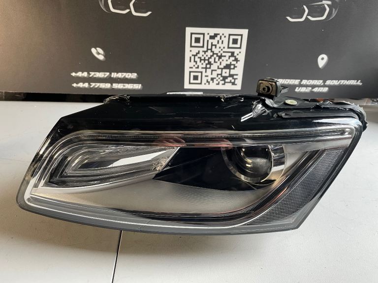 AUDI Q5 XENON COMPLETE PASSENGER SIDE HEADLIGHT 2012 - 2016